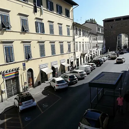 San Frediano Holidays C דירה